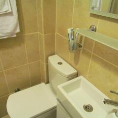Promise Hotel Турция, Стамбул - 3 отзыва об отеле, цены и фото номеров - забронировать отель Promise Hotel онлайн ванная