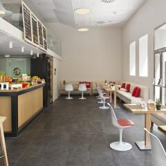 Отель NH Collection Madrid Suecia гостиничный бар