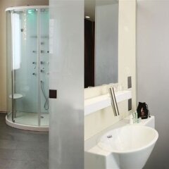 Отель La Loggia di Gradara Relais Италия, Градара - отзывы, цены и фото номеров - забронировать отель La Loggia di Gradara Relais онлайн ванная фото 2