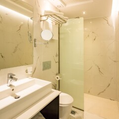 Отель Oceanis Park Hotel Греция, Родос - отзывы, цены и фото номеров - забронировать отель Oceanis Park Hotel онлайн ванная