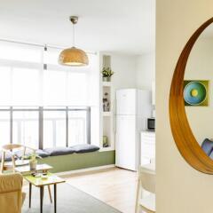 Flower Trail Apartments Израиль, Тель-Авив - 1 отзыв об отеле, цены и фото номеров - забронировать отель Flower Trail Apartments онлайн комната для гостей фото 3