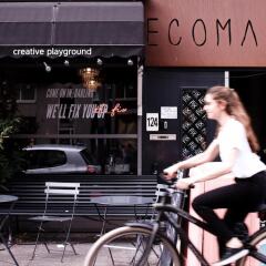 Отель Ecomama Нидерланды, Амстердам - отзывы, цены и фото номеров - забронировать отель Ecomama онлайн спортивное сооружение