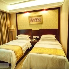 Vienna Hotel Shenzhen Shiyantong Fuyu Шэньчжэнь комната для гостей фото 5