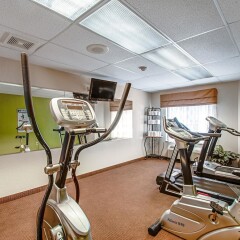 Отель Sleep Inn Frederick фитнесс-зал фото 3