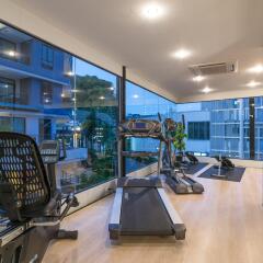 Отель AVA Sea Resort фитнесс-зал