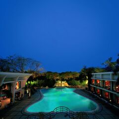 Отель Oberoi Нью-Дели бассейн фото 2