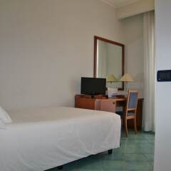 Marad Hotel Торре-дель-Греко удобства в номере