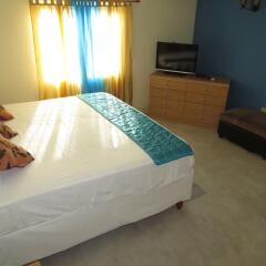 Отель Kingston Paradise Place Rooms комната для гостей