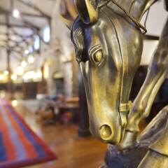 Disney's Hotel Cheyenne гостиничный бар