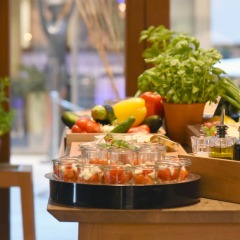 Отель Amedia Plaza Dresden Германия, Дрезден - 2 отзыва об отеле, цены и фото номеров - забронировать отель Amedia Plaza Dresden онлайн питание фото 3