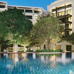 Отель Siam Kempinski Бангкок бассейн
