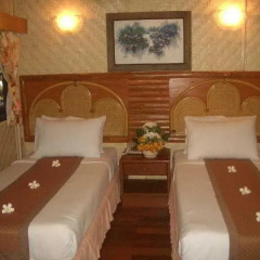 Отель Sunset Village Beach Resort спа