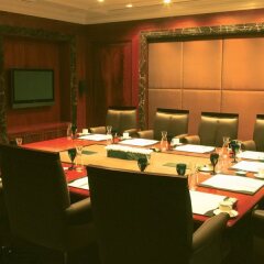 Отель The Claridges New Delhi Нью-Дели помещение для мероприятий