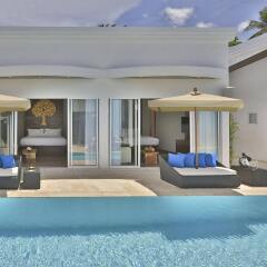 Отель The Privilege Ezra Beach Club Самуи бассейн