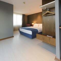 Отель Holiday Inn Express Istanbul Altunizade удобства в номере