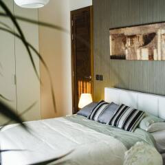 Отель Paramount Bay Penthouse Мальта, Бирзеббуджа - отзывы, цены и фото номеров - забронировать отель Paramount Bay Penthouse онлайн комната для гостей фото 4