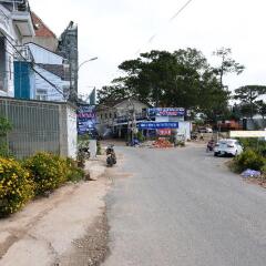 Отель Hong Mon Villa Далат парковка