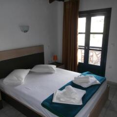Отель Olive House Ситония сейф в номере