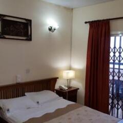 Hotel Barmoi in Freetown, Sierra Leone from 100$, photos, reviews - zenhotels.com