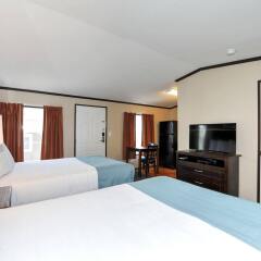Instalodge Hotel And Suites комната для гостей фото 5