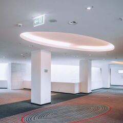 Отель Vienna House Andel´s Berlin Германия, Берлин - 8 отзывов об отеле, цены и фото номеров - забронировать отель Vienna House Andel´s Berlin онлайн парковка