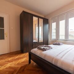 Апартаменты Saint George Apartment София комната для гостей фото 2