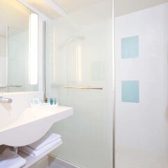 Отель Novotel Lyon Centre Part Dieu Франция, Лион - отзывы, цены и фото номеров - забронировать отель Novotel Lyon Centre Part Dieu онлайн ванная фото 2