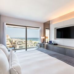 LSH Hotel комната для гостей