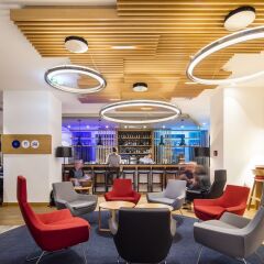 Отель Holiday Inn Express Munich City West гостиничный бар