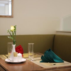 Отель Phoenix Hotel Vung Tau Вьетнам, Вунгтау - отзывы, цены и фото номеров - забронировать отель Phoenix Hotel Vung Tau онлайн в номере