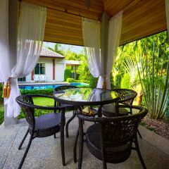 Отель Baan Bua Estate by Tropiclook балкон