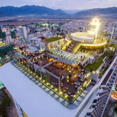 Отель Premier Havana Nha Trang Hotel Вьетнам, Нячанг - 3 отзыва об отеле, цены и фото номеров - забронировать отель Premier Havana Nha Trang Hotel онлайн бассейн