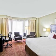 Отель Delta Hotels by Marriott Toronto East Канада, Торонто - отзывы, цены и фото номеров - забронировать отель Delta Hotels by Marriott Toronto East онлайн комната для гостей
