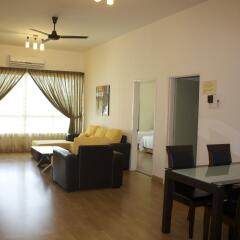 Отель 1 Borneo Tower B Service Condominiums комната для гостей фото 2