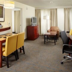 Отель Residence Inn by Marriott Columbus Downtown комната для гостей фото 4
