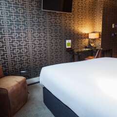 Отель DoubleTree by Hilton Hotel Amsterdam - NDSM Wharf Нидерланды, Амстердам - отзывы, цены и фото номеров - забронировать отель DoubleTree by Hilton Hotel Amsterdam - NDSM Wharf онлайн удобства в номере фото 2