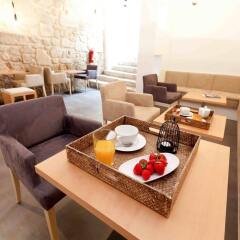 Отель inPatio GuestHouse интерьер отеля