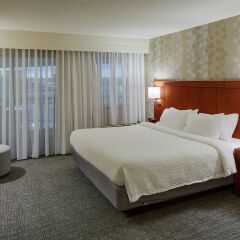 Отель Courtyard By Marriott Columbus West Колумбус комната для гостей
