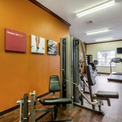Отель Comfort Suites Galveston США, Галвестон - отзывы, цены и фото номеров - забронировать отель Comfort Suites Galveston онлайн фитнесс-зал фото 3