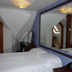 The Madonna Halley Hotel Лондон комната для гостей