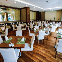 Park Dedeman Bostanci Hotel питание