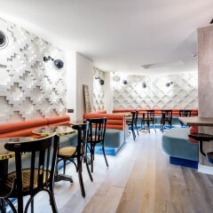 Hotel Bridget Париж гостиничный бар