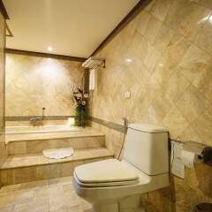 King Park Avenue Hotel сауна