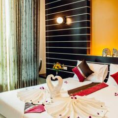 Отель Chalong Boutique Inn Таиланд, Бухта Чалонг - отзывы, цены и фото номеров - забронировать отель Chalong Boutique Inn онлайн комната для гостей фото 4
