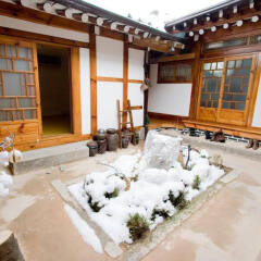 Отель Sitong Hanok Guesthouse Jongno
