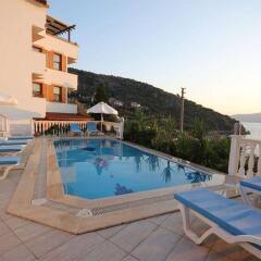 Kuluhana Hotel&Villas Kalkan Турция, Патара - отзывы, цены и фото номеров - забронировать отель Kuluhana Hotel&Villas Kalkan онлайн бассейн