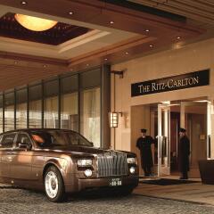 Отель The Ritz Carlton Tokyo Токио городской автобус