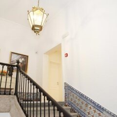 Отель Alecrim Ao Chiado Лиссабон интерьер отеля фото 3