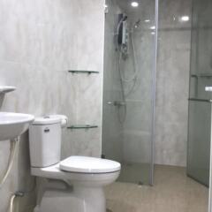 Отель Chestnut Homestay Вьетнам, Вунгтау - отзывы, цены и фото номеров - забронировать отель Chestnut Homestay онлайн ванная
