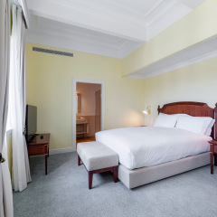 Отель Infante De Sagres 5* Улучшенный номер